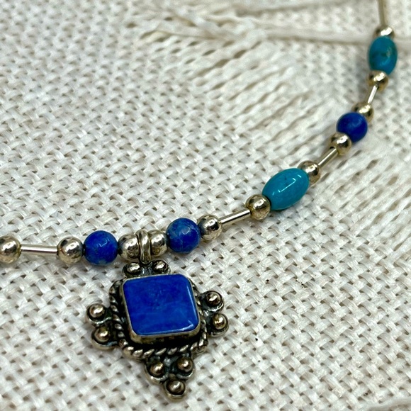 Quoc Turquoise Jewelry - Vintage Southwestern Flexible Sterling Silver Necklace with Lapis & Turquoise